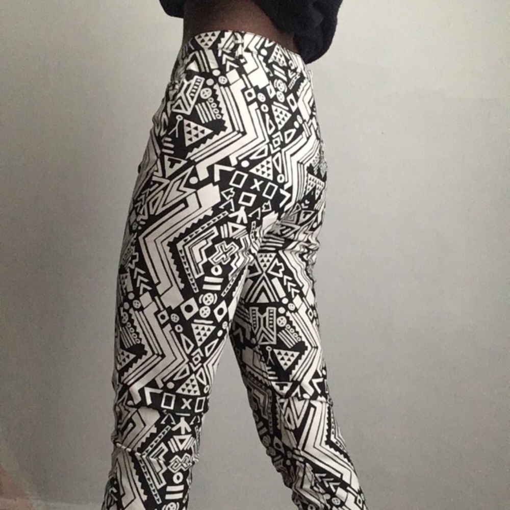 Pant - Picture 2 of 3